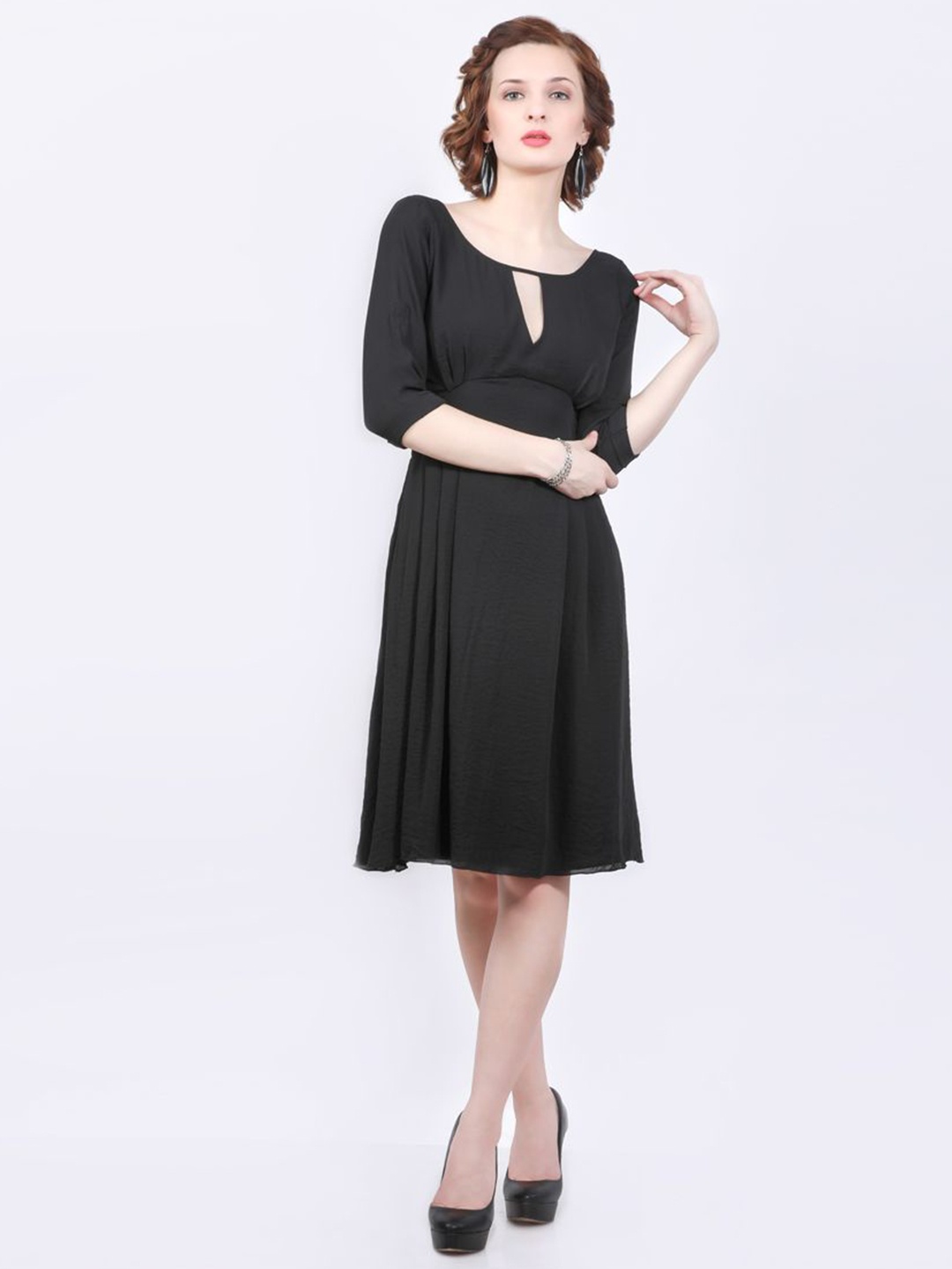 

DELIS Women Keyhole Neck Fit & Flare Dress, Black