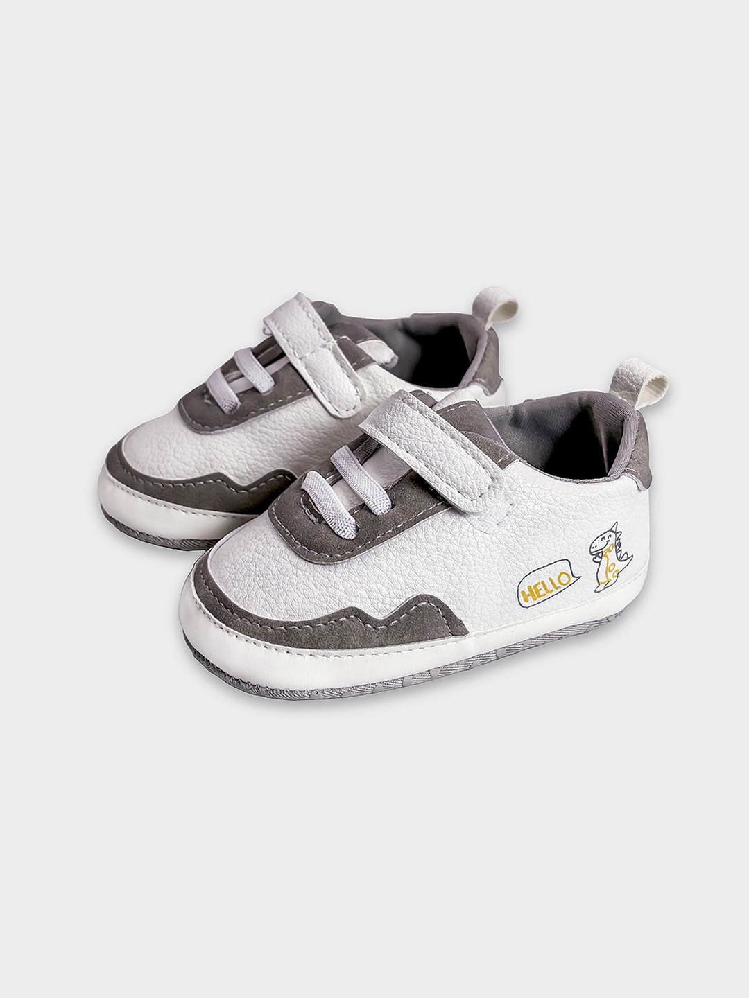 

MiArcus Kids PU Color Block Booties, White