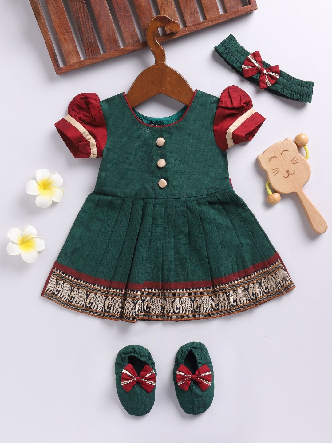 

VASTRAMAY Puff Sleeve Fit & Flare Dress, Green