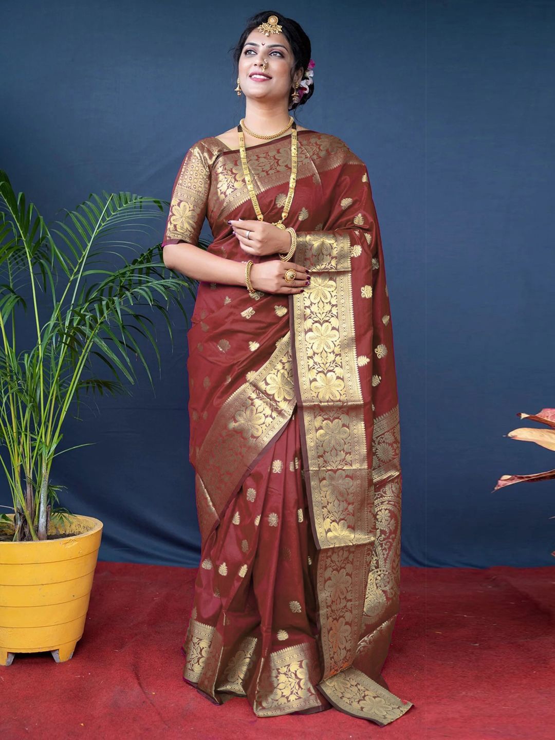 

KALINI Ethnic Motifs Zari Banarasi Saree, Maroon