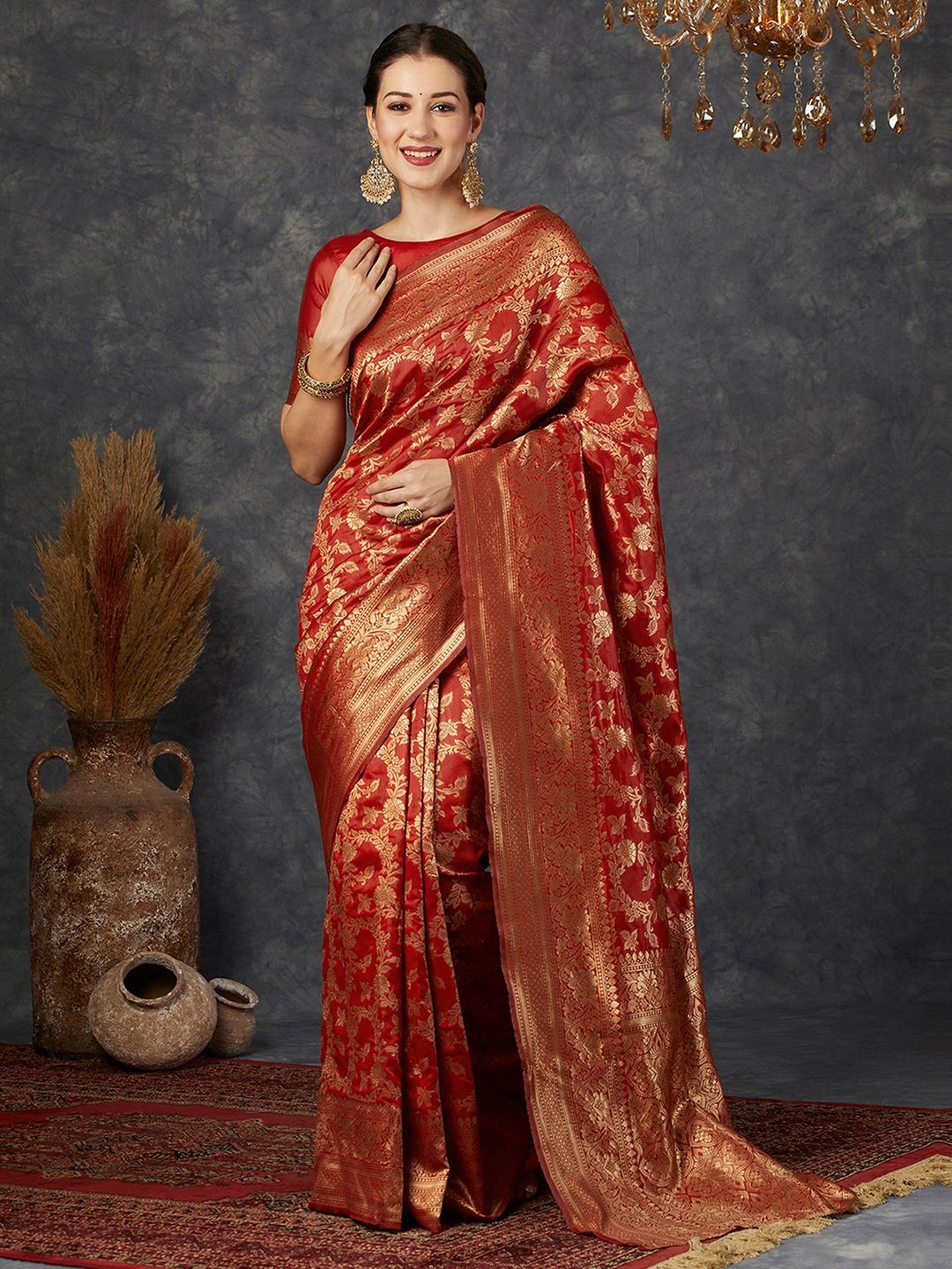 

KALINI Woven Design Zari Banarasi Saree, Maroon