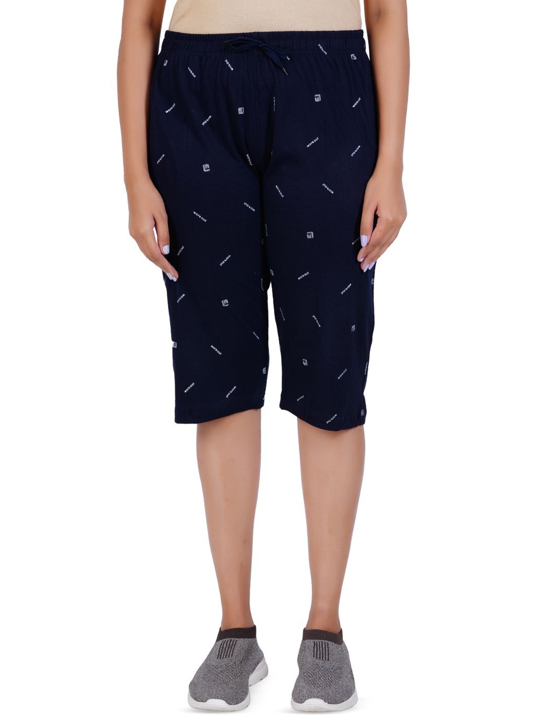 

FEEL TRACK Women Printed Capris, Navy blue