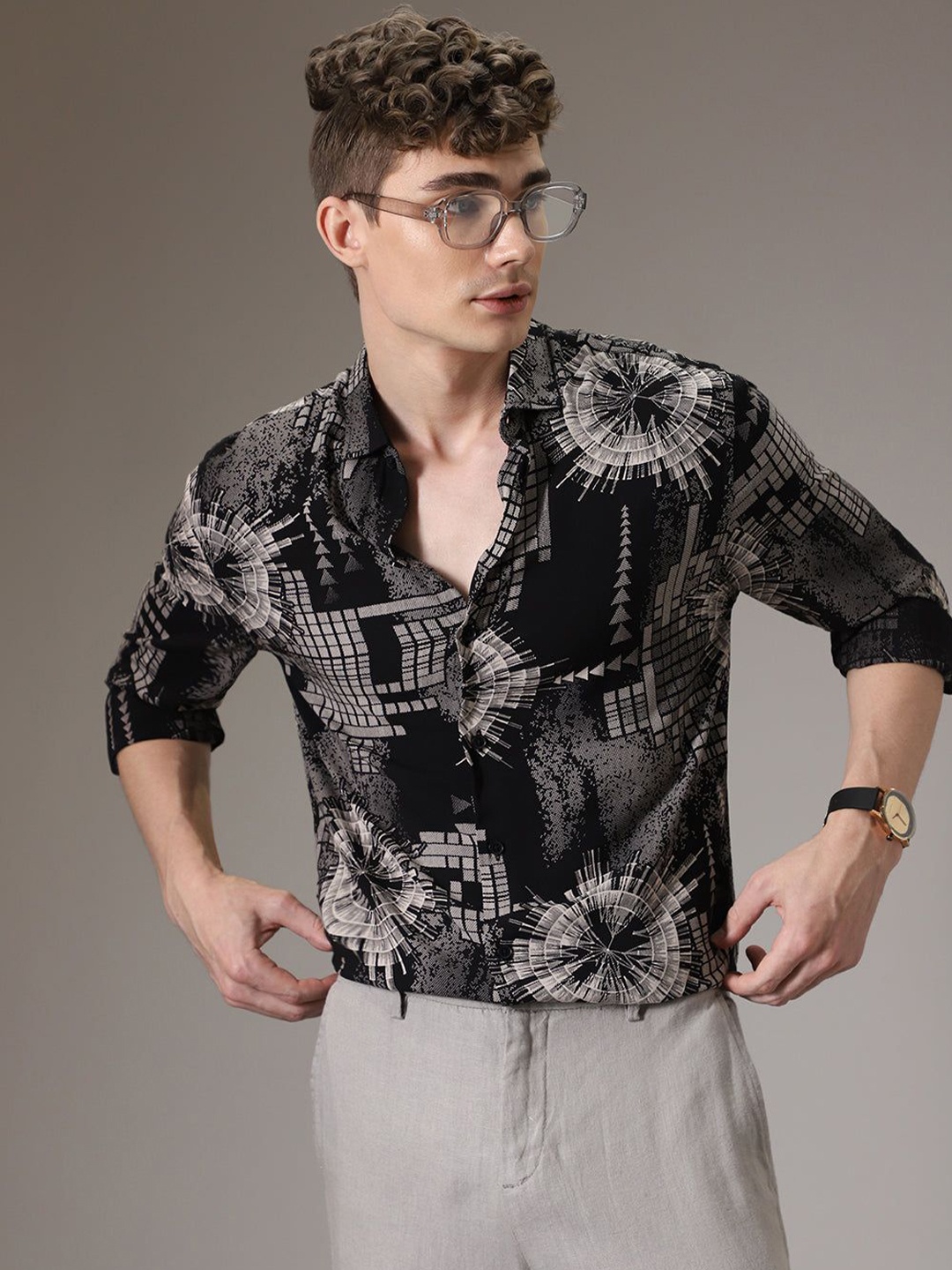 

Banana Club Men Relaxed Slim Fit Opaque Printed Casual Shirt, Brown