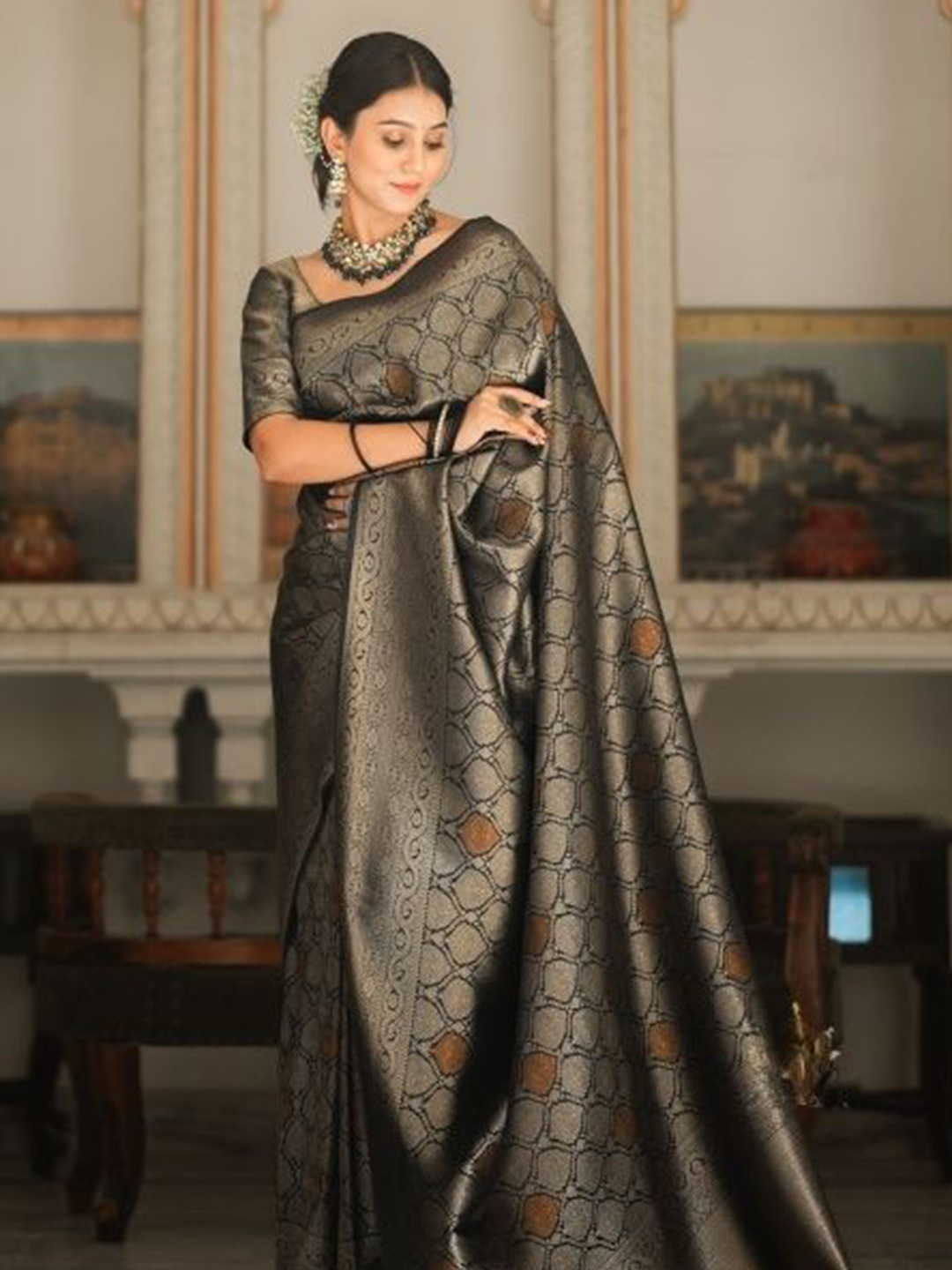 

KALINI Woven Design Zari Silk Blend Banarasi Saree, Black