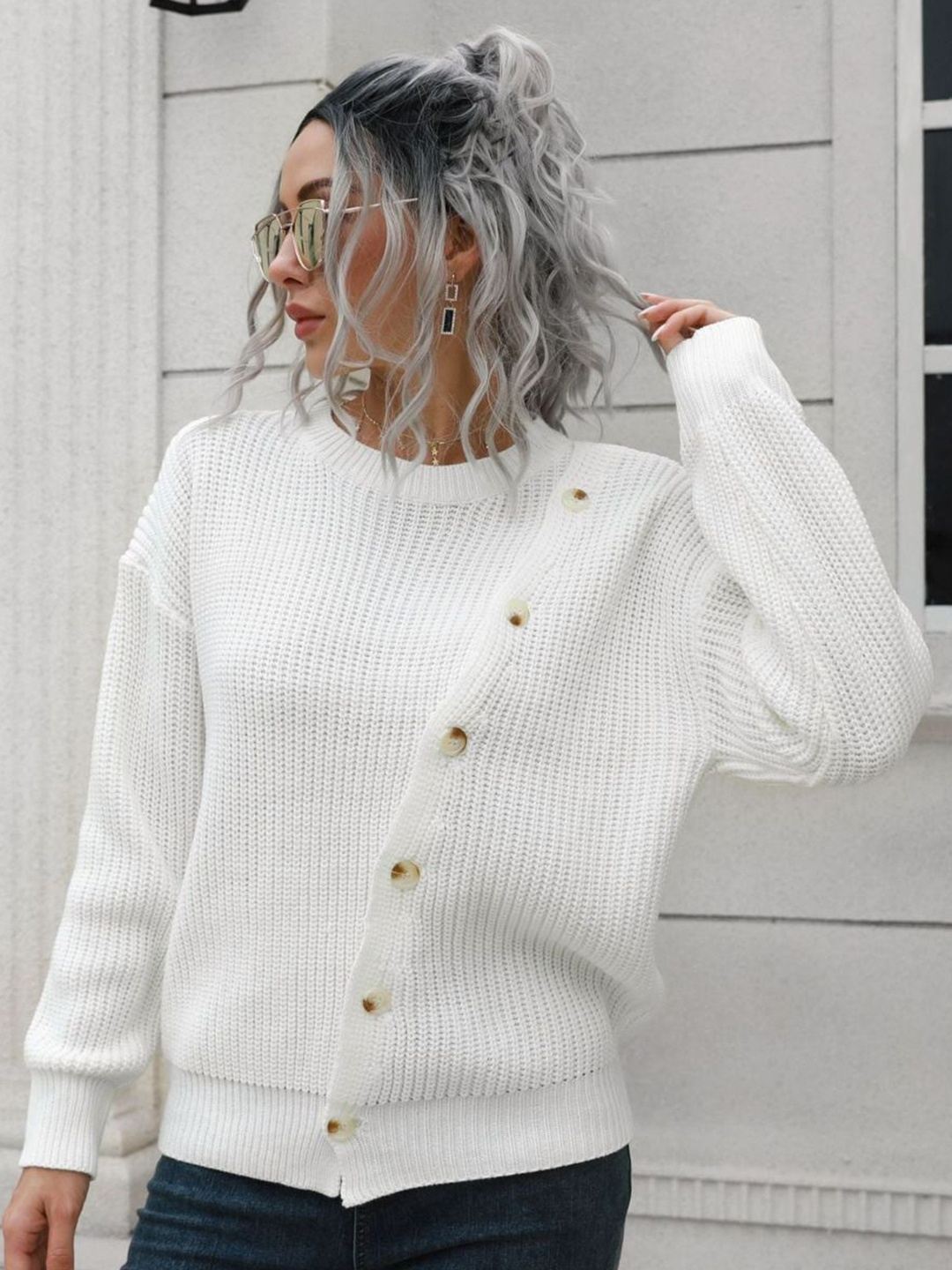 

Oh Rare Women Round Neck Pullover, White