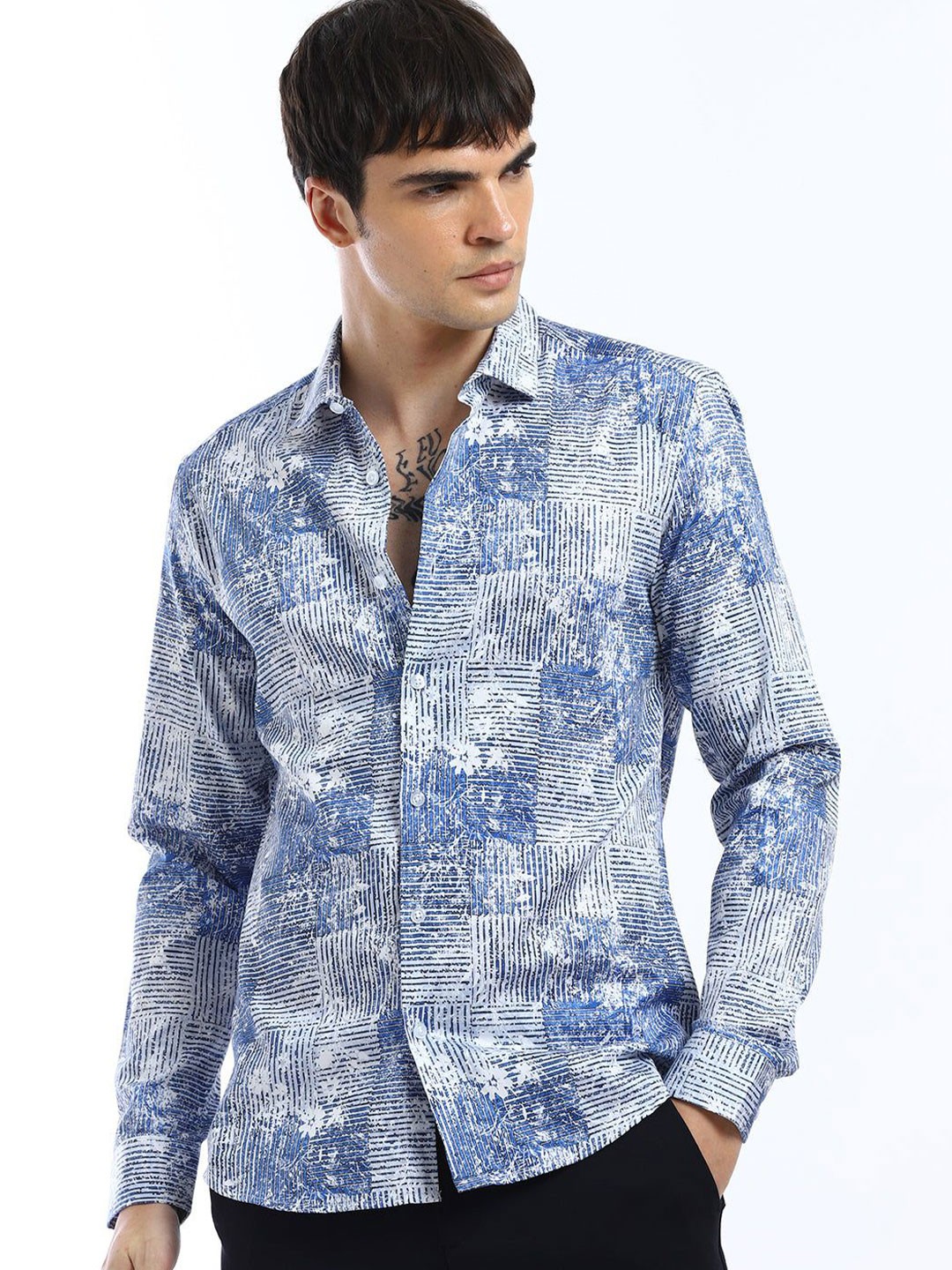 

Banana Club Men Relaxed Slim Fit Opaque Printed Casual Shirt, Blue
