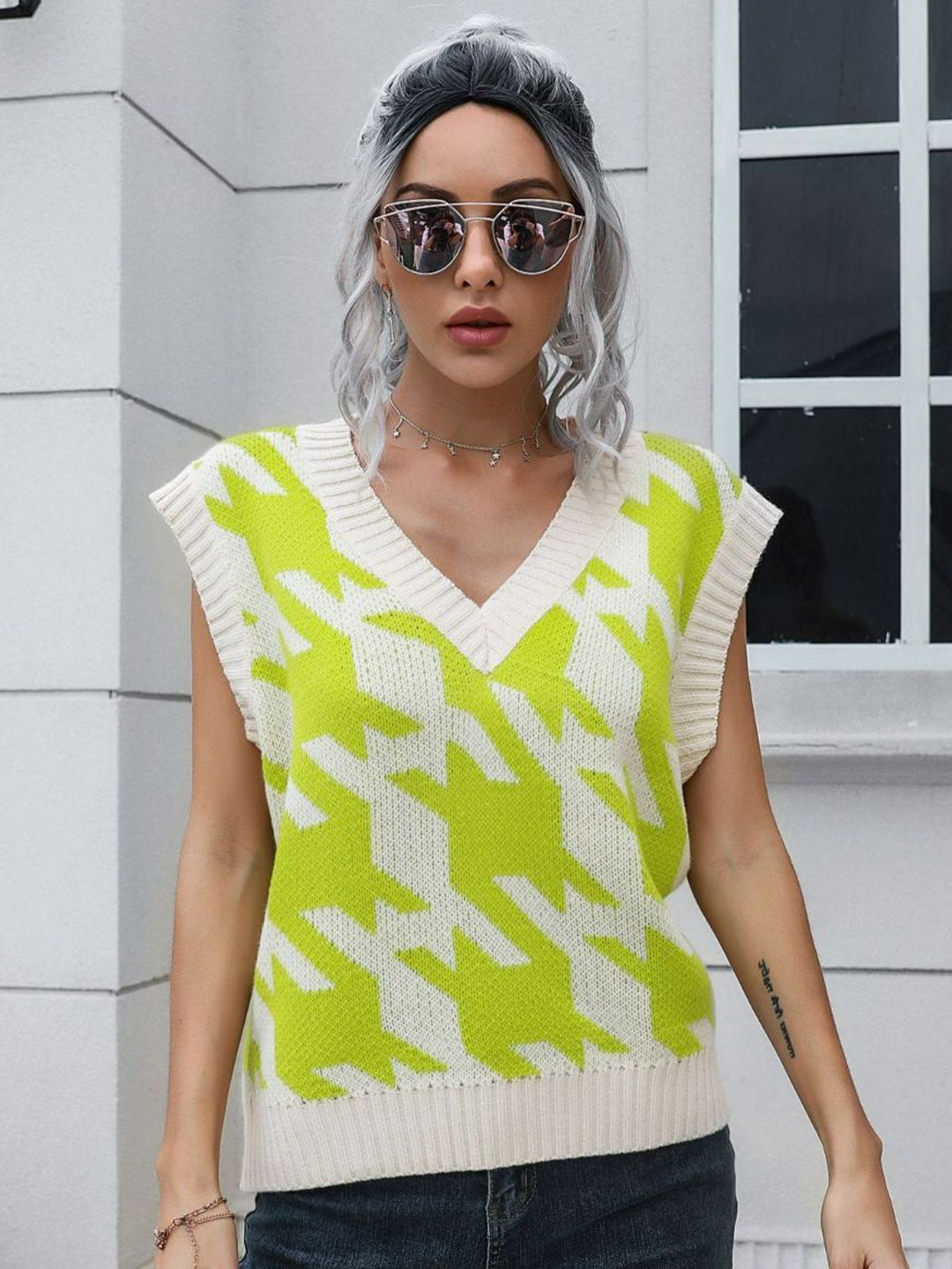

Oh Rare Women Abstract Printed Pullover Sweater Vest, Lime green