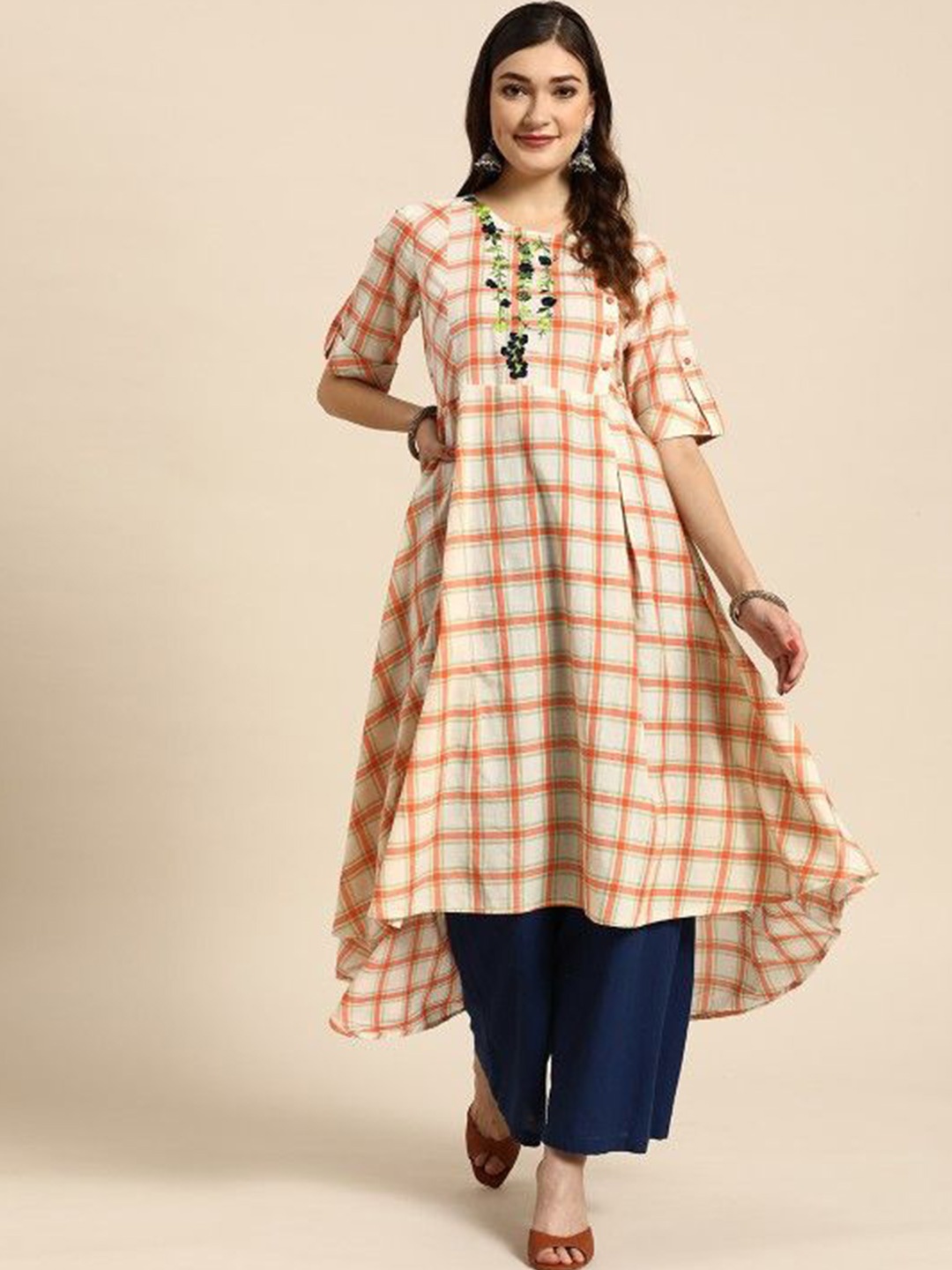 

Suha Checked Round Neck A-Line Kurta, Peach