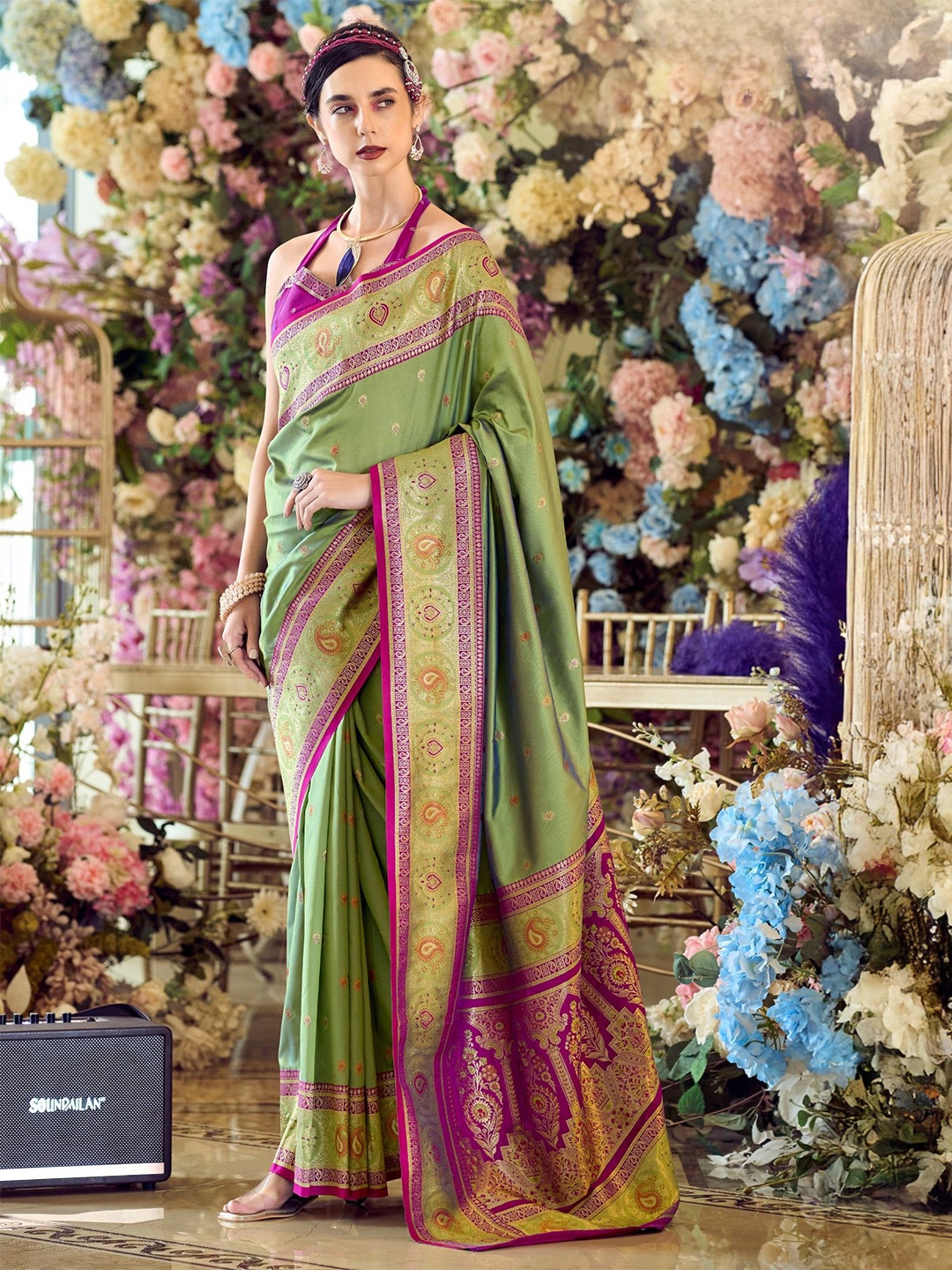 

MySilkLove Woven Design Zari Silk Blend Banarasi Saree, Green