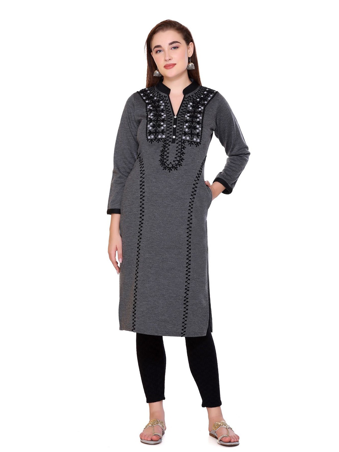 

ROSARY Winter Ethnic Motifs Yoke Design Kurta, Charcoal