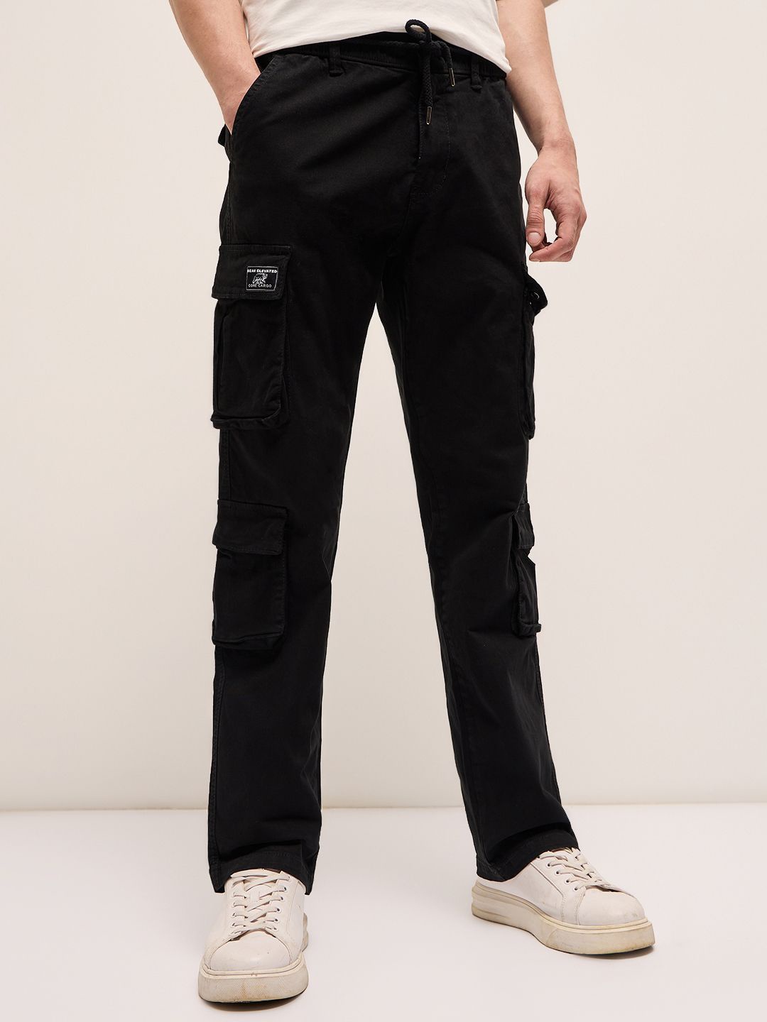 

THE BEAR HOUSE Men Cotton Regular Fit Cargos, Black