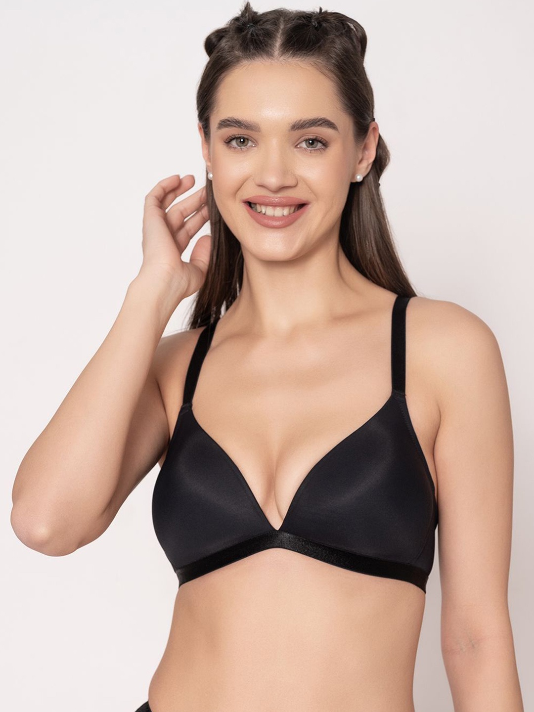 

Chelvet Women Full Coverage Lightly Padded Everyday Bra, Black