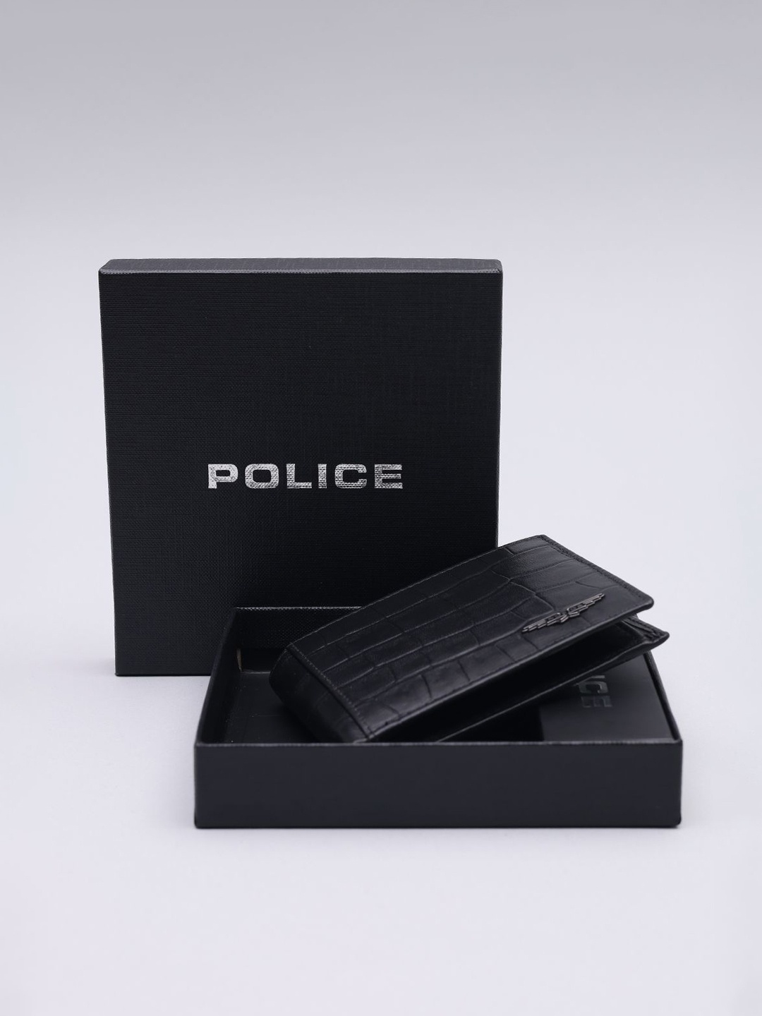 

Police Men Leather Two Fold Wallet, Black