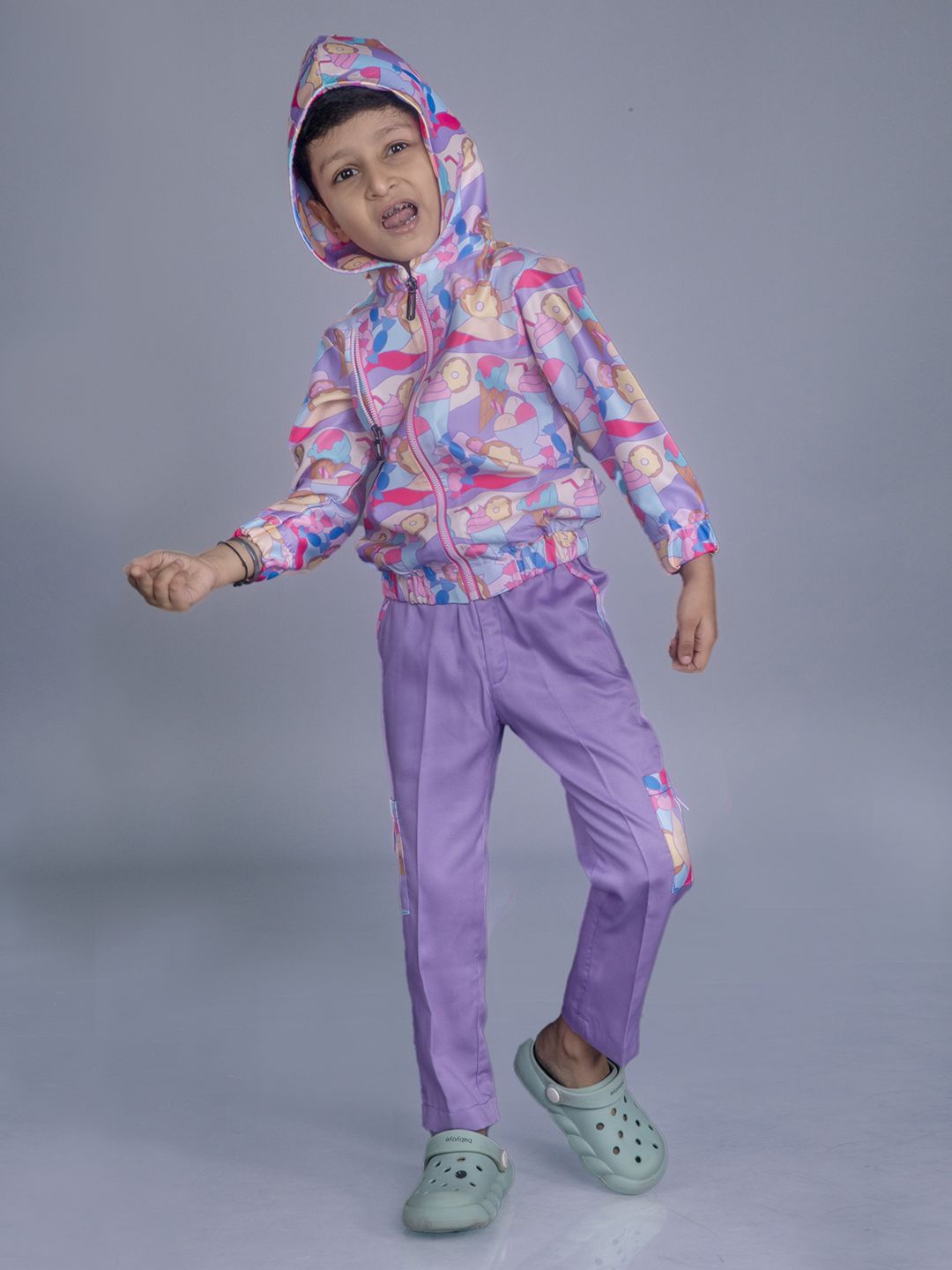 

BAYA COUTURE Boys Printed Hooded Pure Cotton Party Sweatshirt With Trouser, Purple