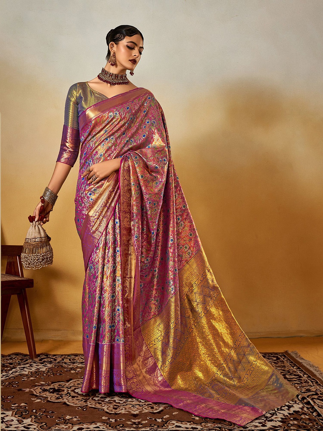 

elora Floral Zari Dharmavaram Saree, Pink