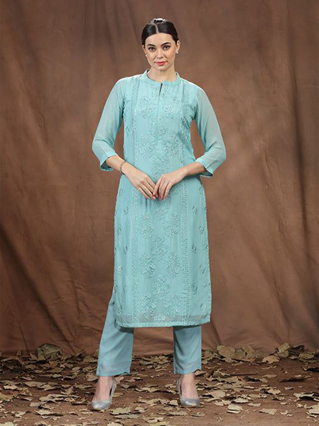 

FREYAA Embroidered Straight Kurta, Teal