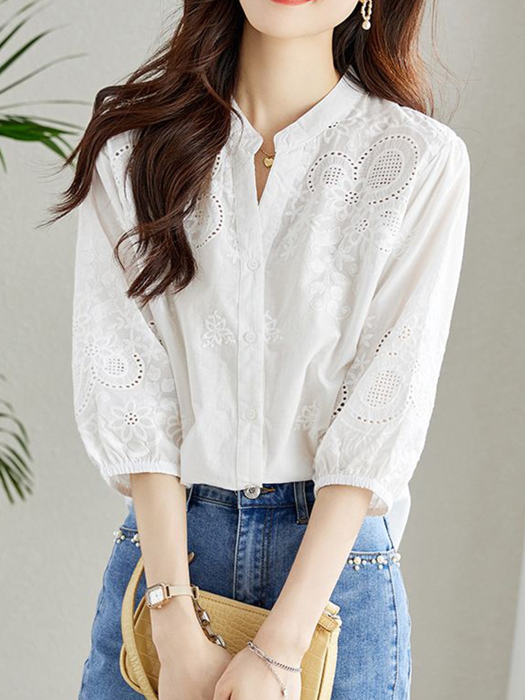 

StyleCast Women Mandarin Collar Cotton Top, White