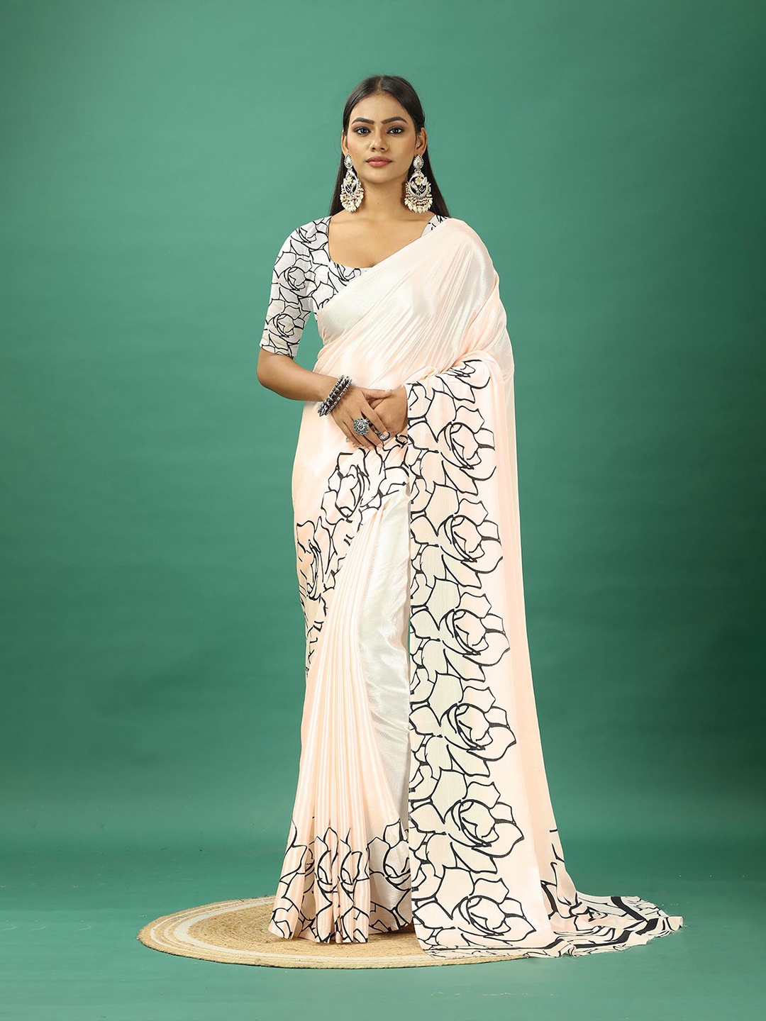 

A.V.M. SILK MILLS Floral Printed Border Saree, Peach