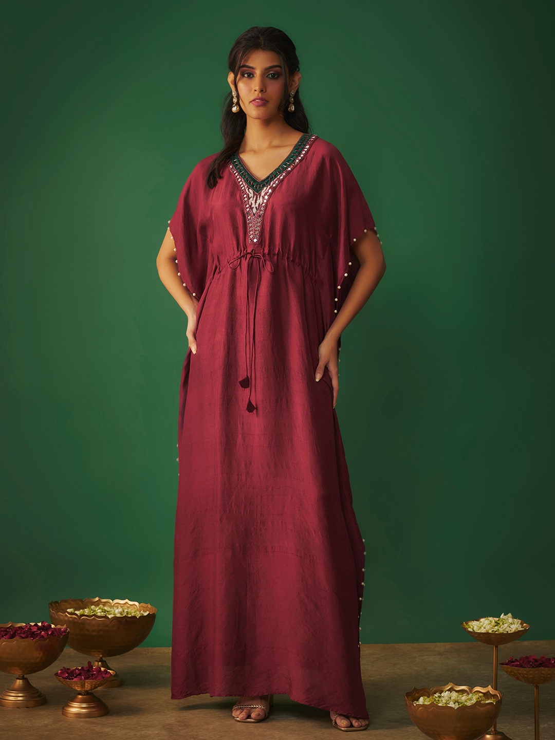 

Mehak Murpana Women Tie-Ups Kaftan Dress, Red