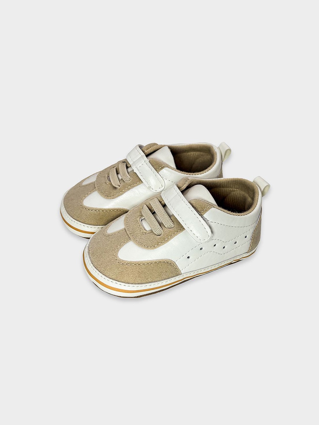 

MiArcus Kids PU Color Block Booties Off White