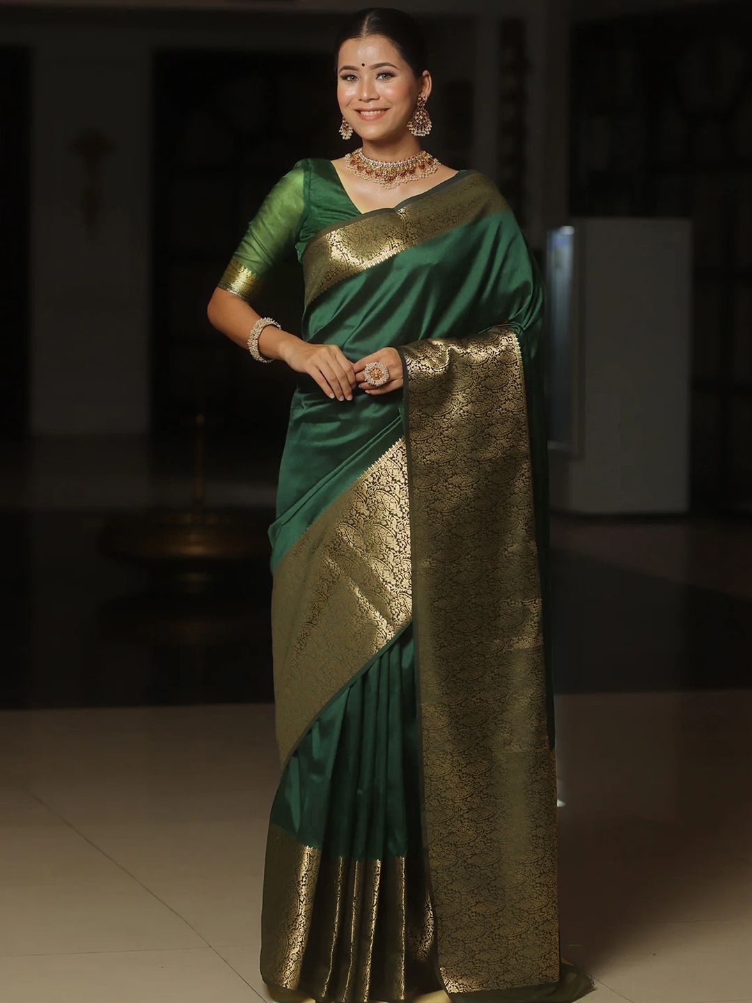 

KALINI Banarasi Saree, Green