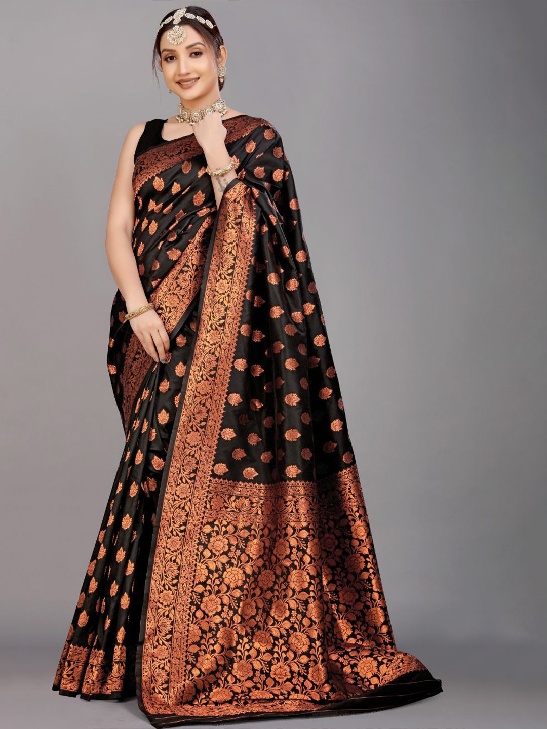 

Royal Rajgharana Saree Ethnic Motifs Zari Pure Silk Banarasi Sarees, Black
