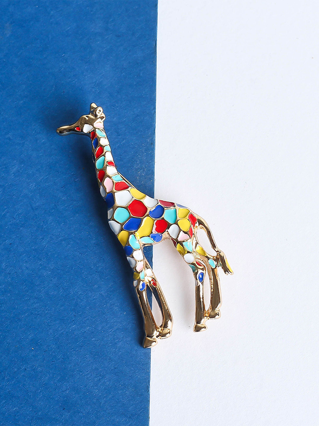

Tossido Men Giraffe Brooch, Gold