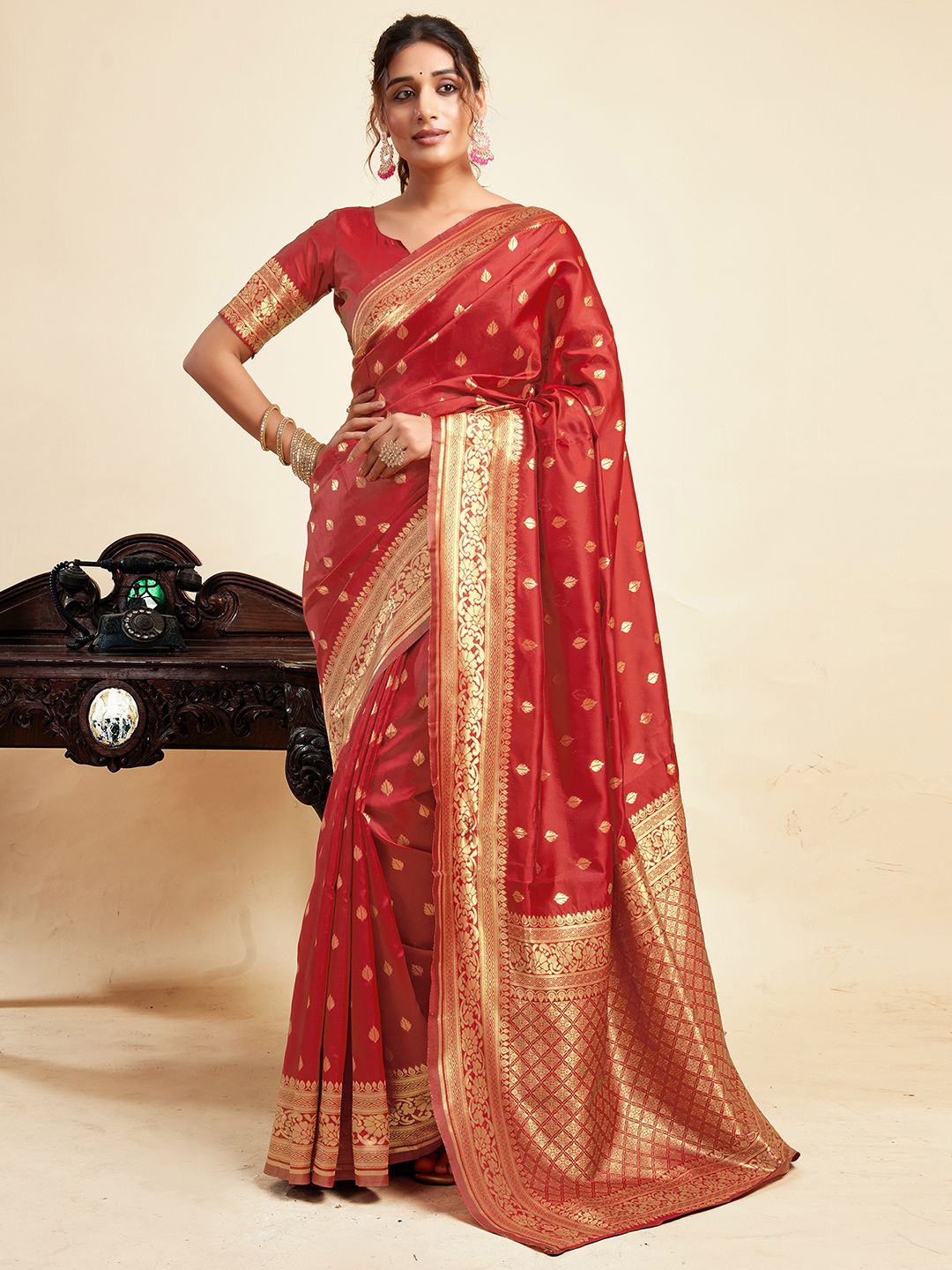 

KALINI Ethnic Motifs Zari Banarasi Saree, Red