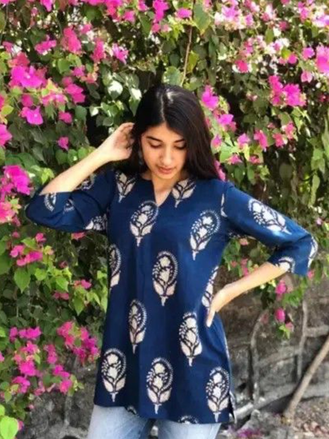 

Mialo fashion Floral Printed Kurti, Blue