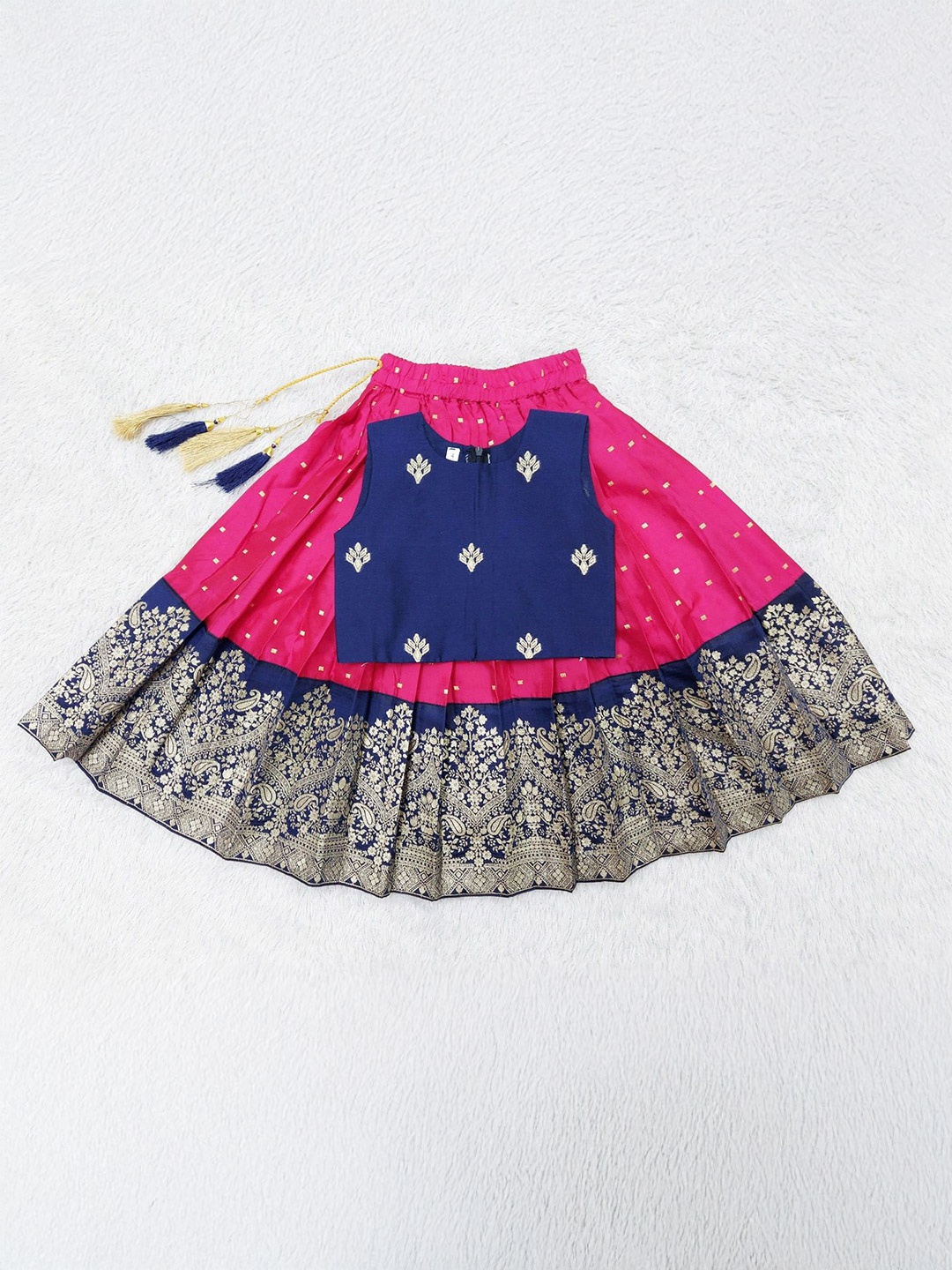 

FELIZ THE DESIGNER STUDIO Girls Ready to Wear Lehenga &, Blue
