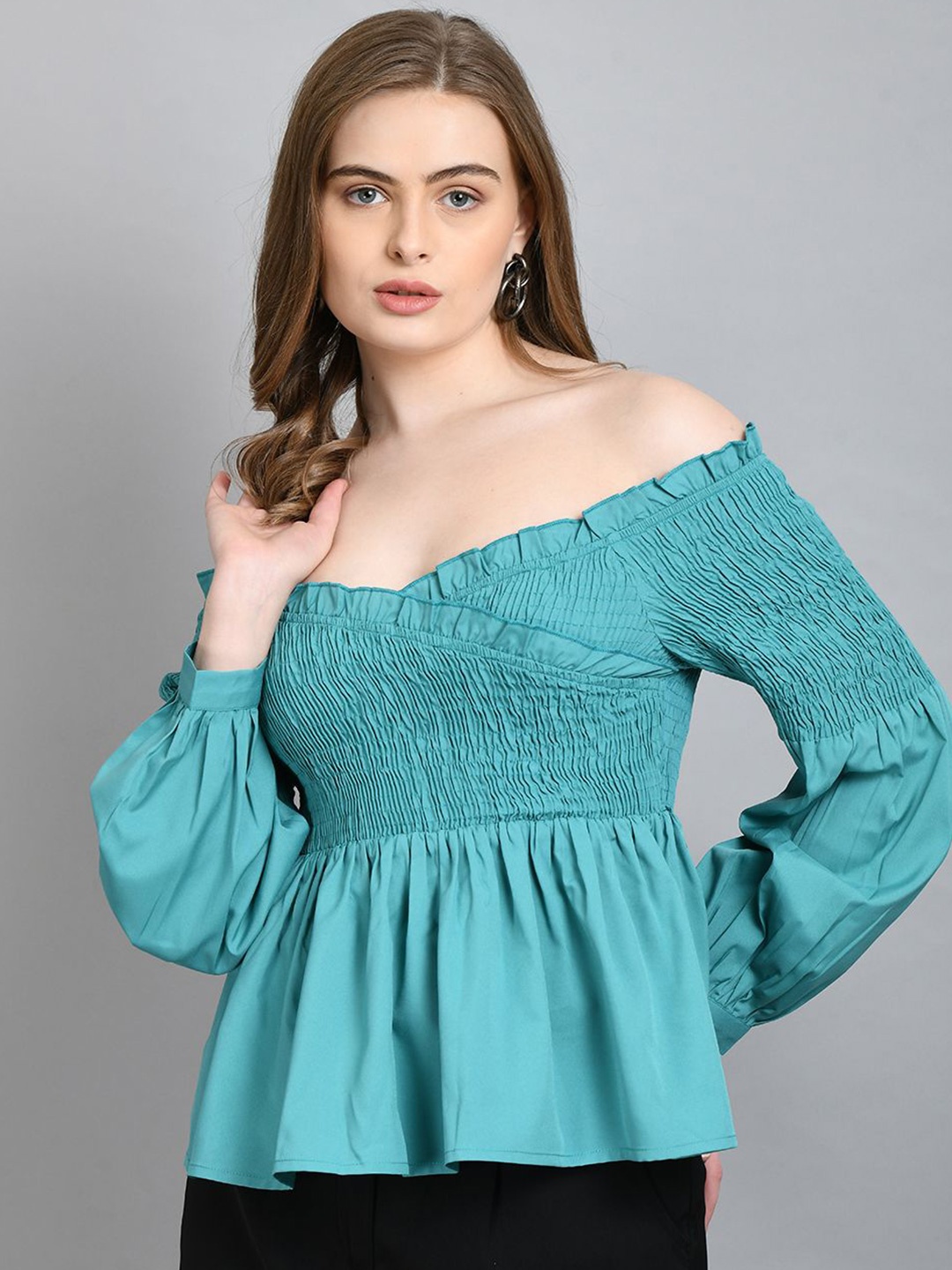 

DressBerry Women Off-Shoulder Cuffed Sleeves Peplum Top, Turquoise blue