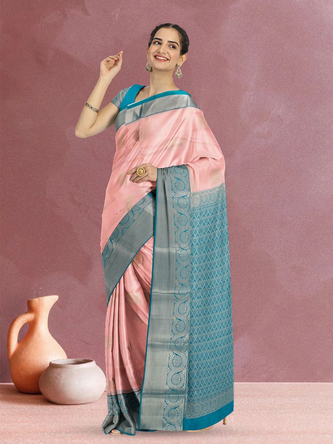 

Avishya Woven Design Zari Silk Blend Kanjeevaram Saree, Pink