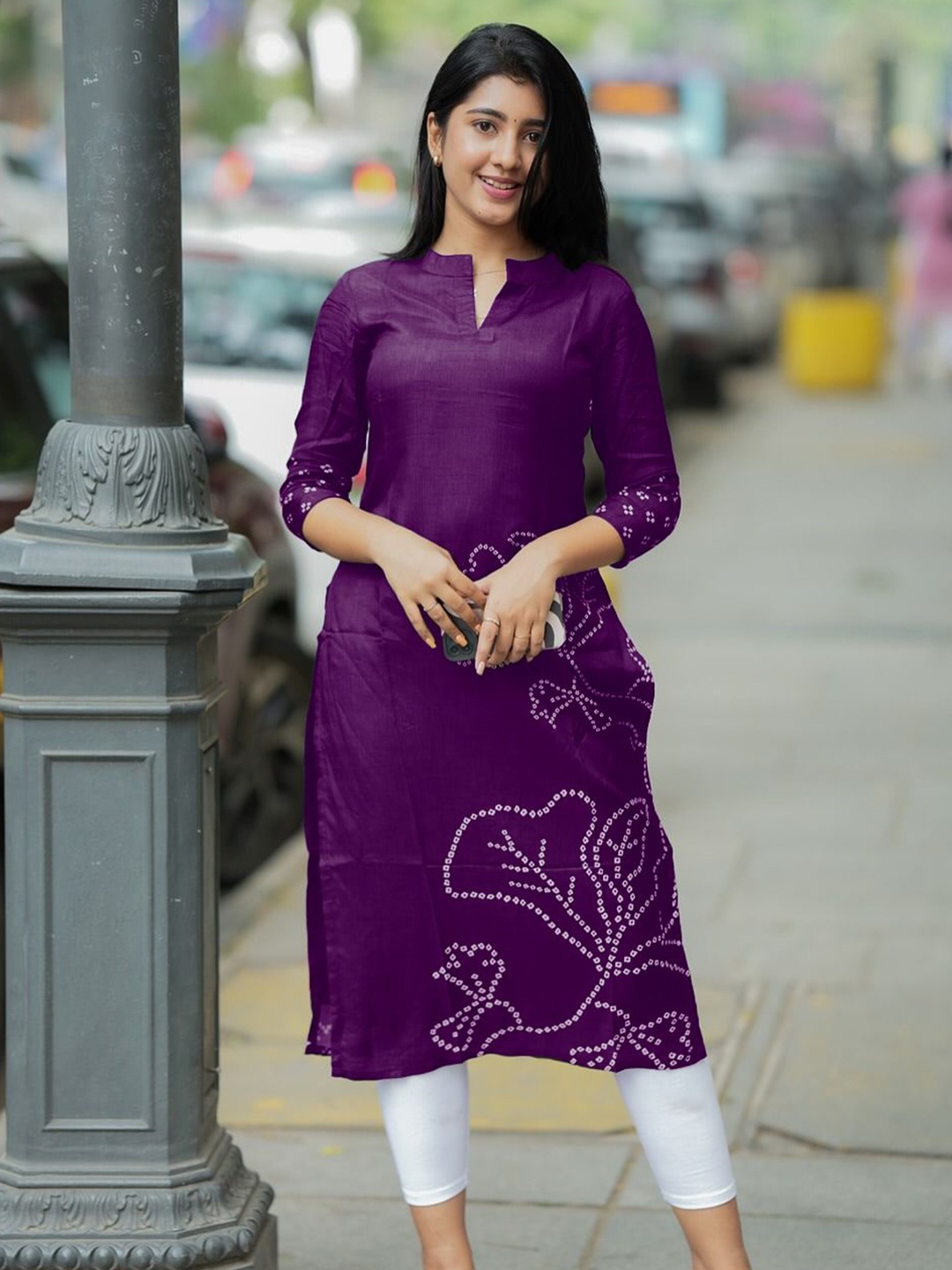 

BINDUDI Bandhani Printed Mandarin Collar Chanderi Cotton Straight Kurta, Purple