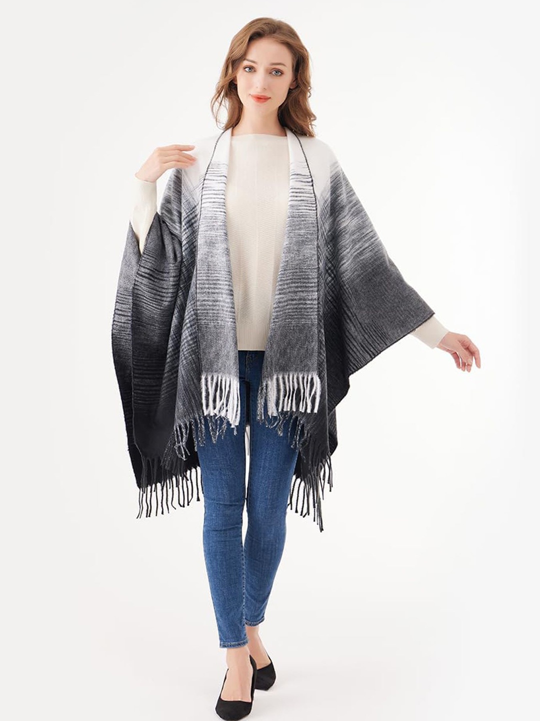 

LULU & SKY Women Colourblocked Shrug, White