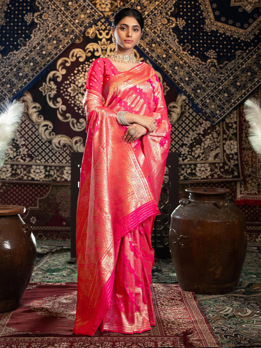 

GAJARAI Leheriya Zari Silk Blend Banarasi Saree, Pink