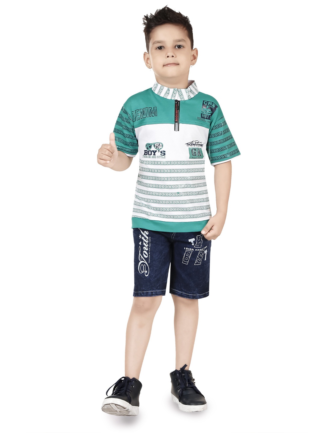 

LUCII Boys Printed Mandarin Neck T-shirt With Shorts, Green