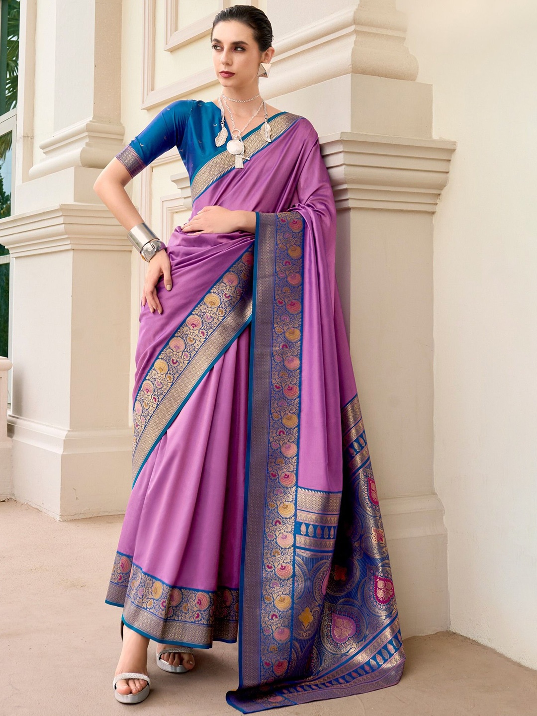 

MySilkLove Woven Design Zari Silk Blend Banarasi Saree, Pink