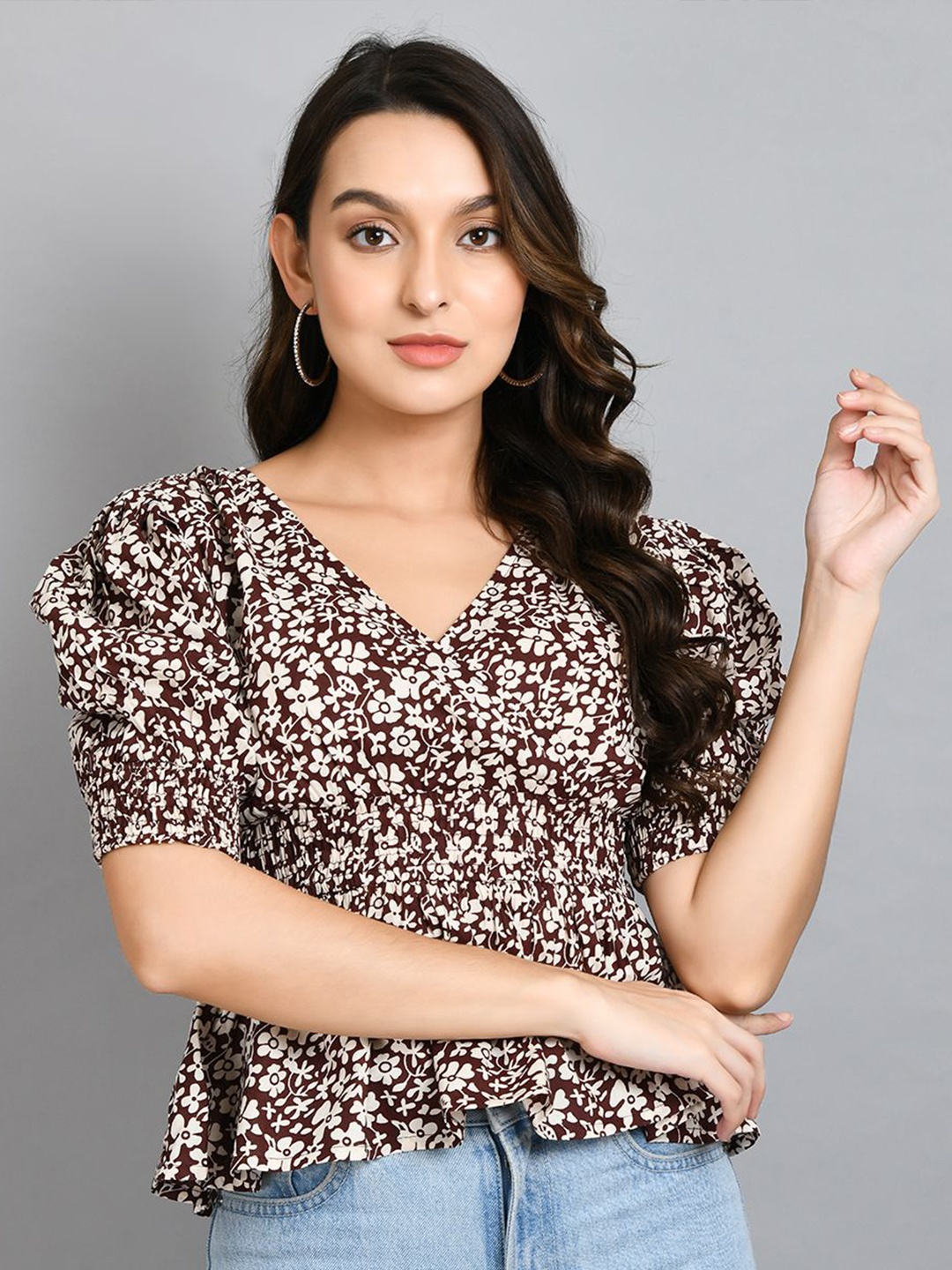 

DressBerry Women V-Neck Floral Printed Puff Sleeve Cinched Waist Top, Brown