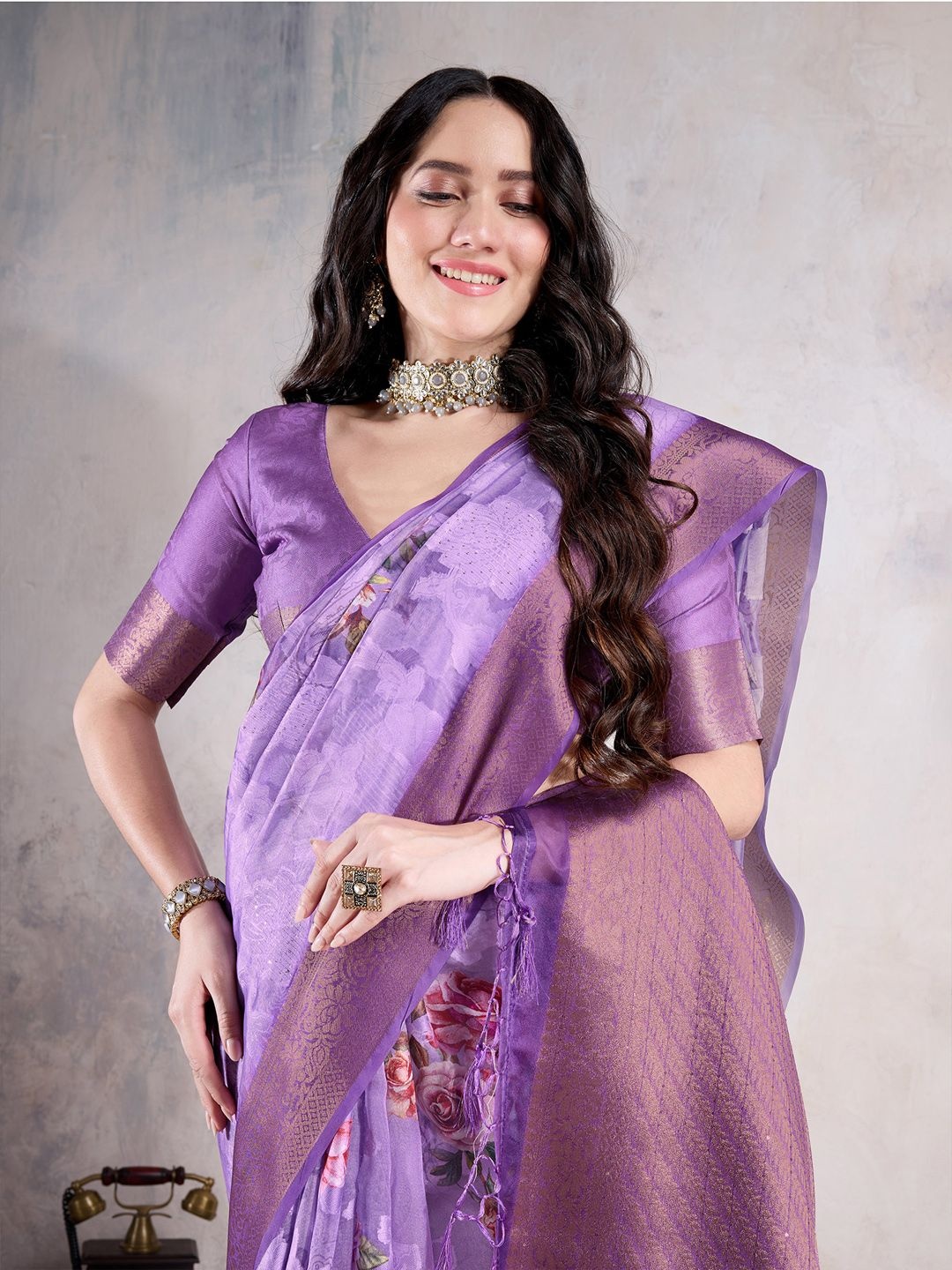 

Saree mall Woven Design Zari Organza Sungudi Sarees, Mauve