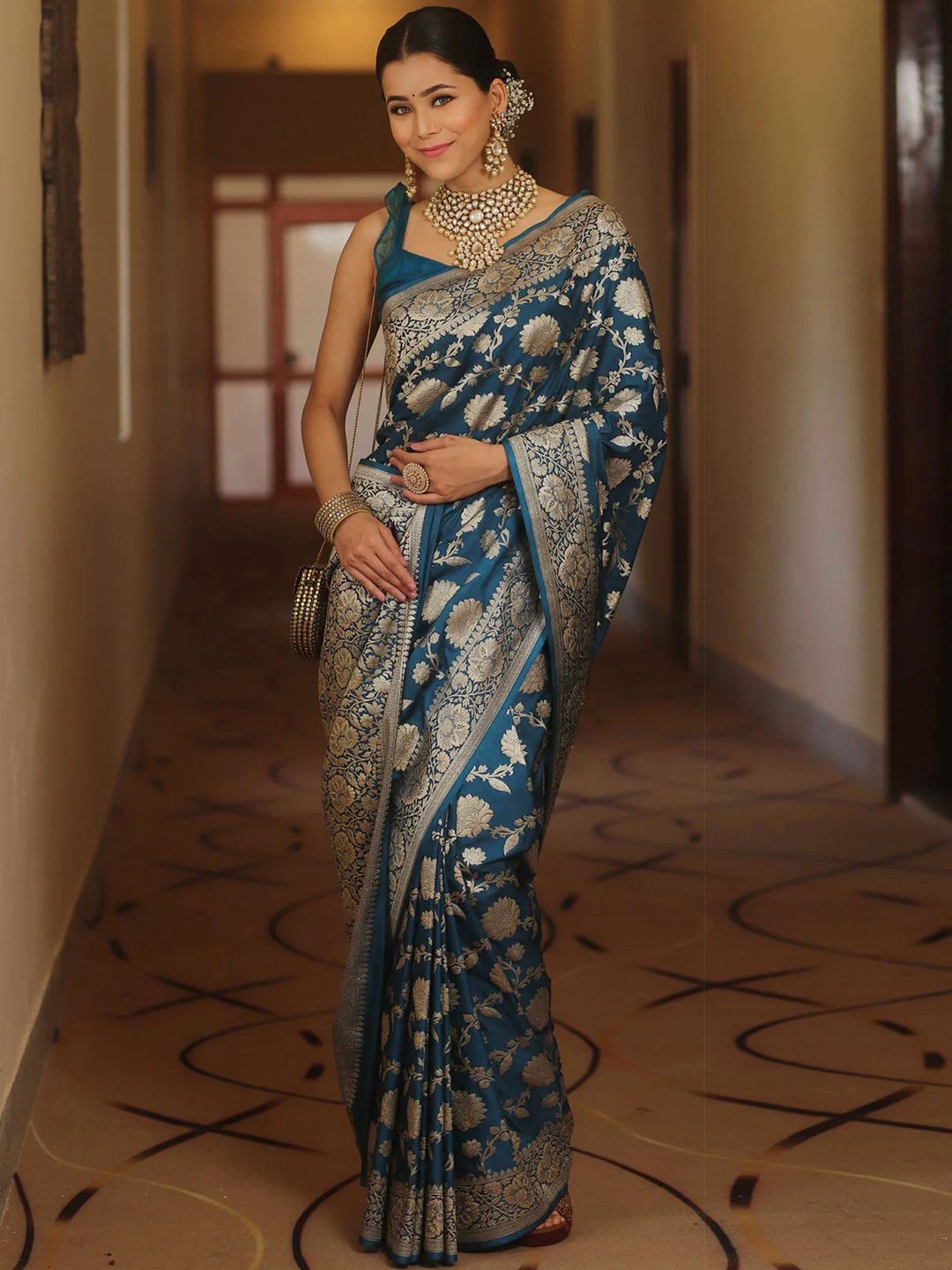 

KALINI Woven Design Banarasi Saree, Teal