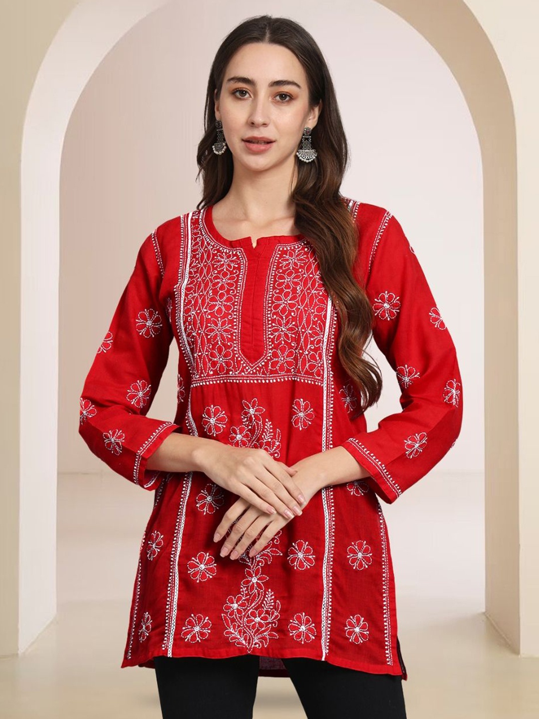 

PARAMOUNT CHIKAN Women Ethnic Motifs Embroidered Chikankari Kurti, Red