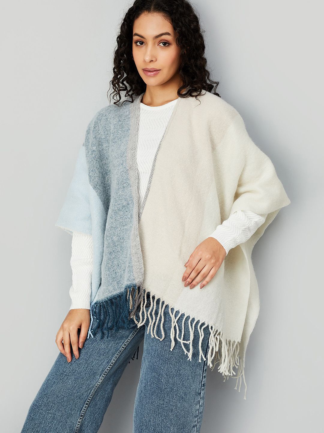 

max Women Colourblocked Poncho, Blue