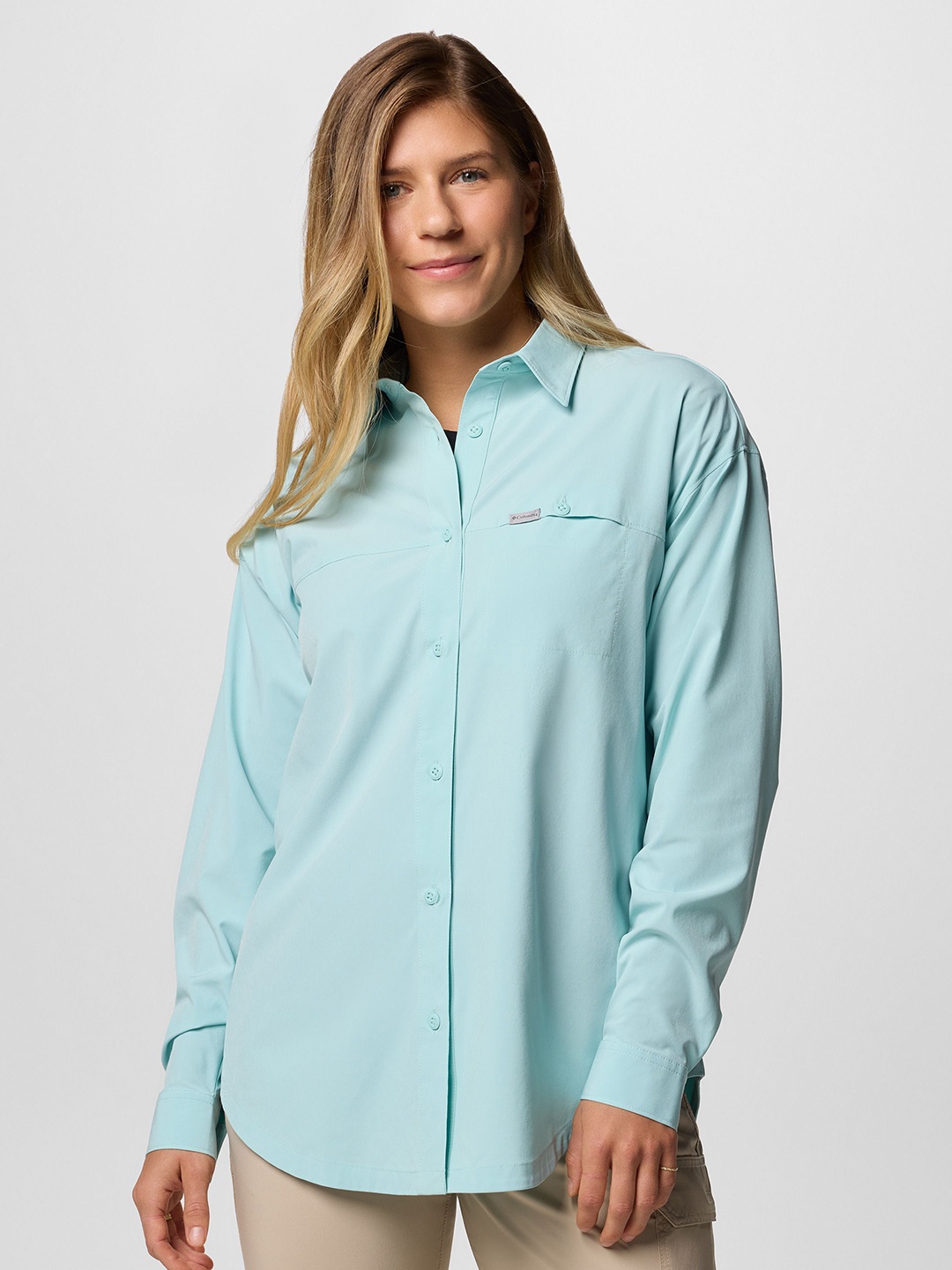 

Columbia Women Classic Fit Spread Collar Solid Casual Shirt, Sea green