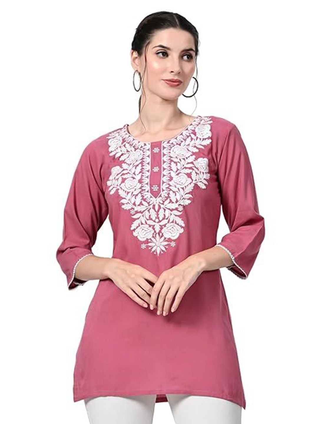 

LIBOZA Women Embroidered Chikankari Kurti, Pink