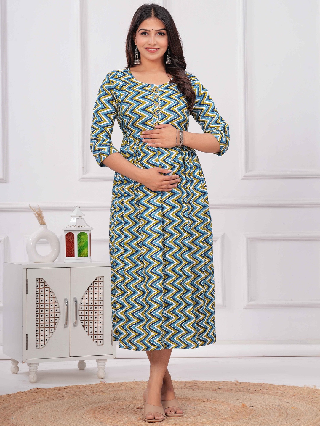 

Akshara Fashion Chevron Printed Maternity A-Line Dress, Blue