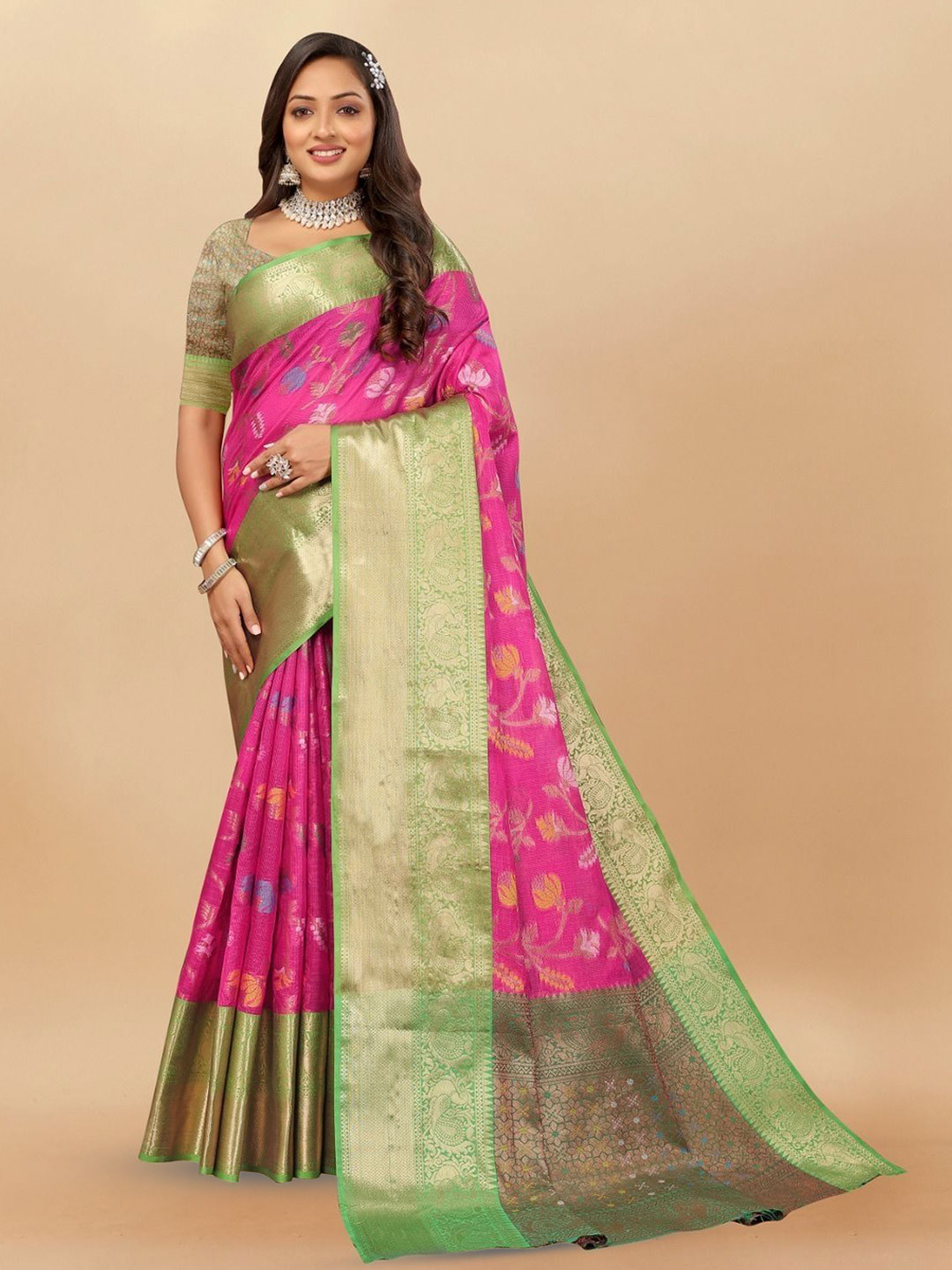 

Upalksh Floral Printed Paithani Saree, Pink