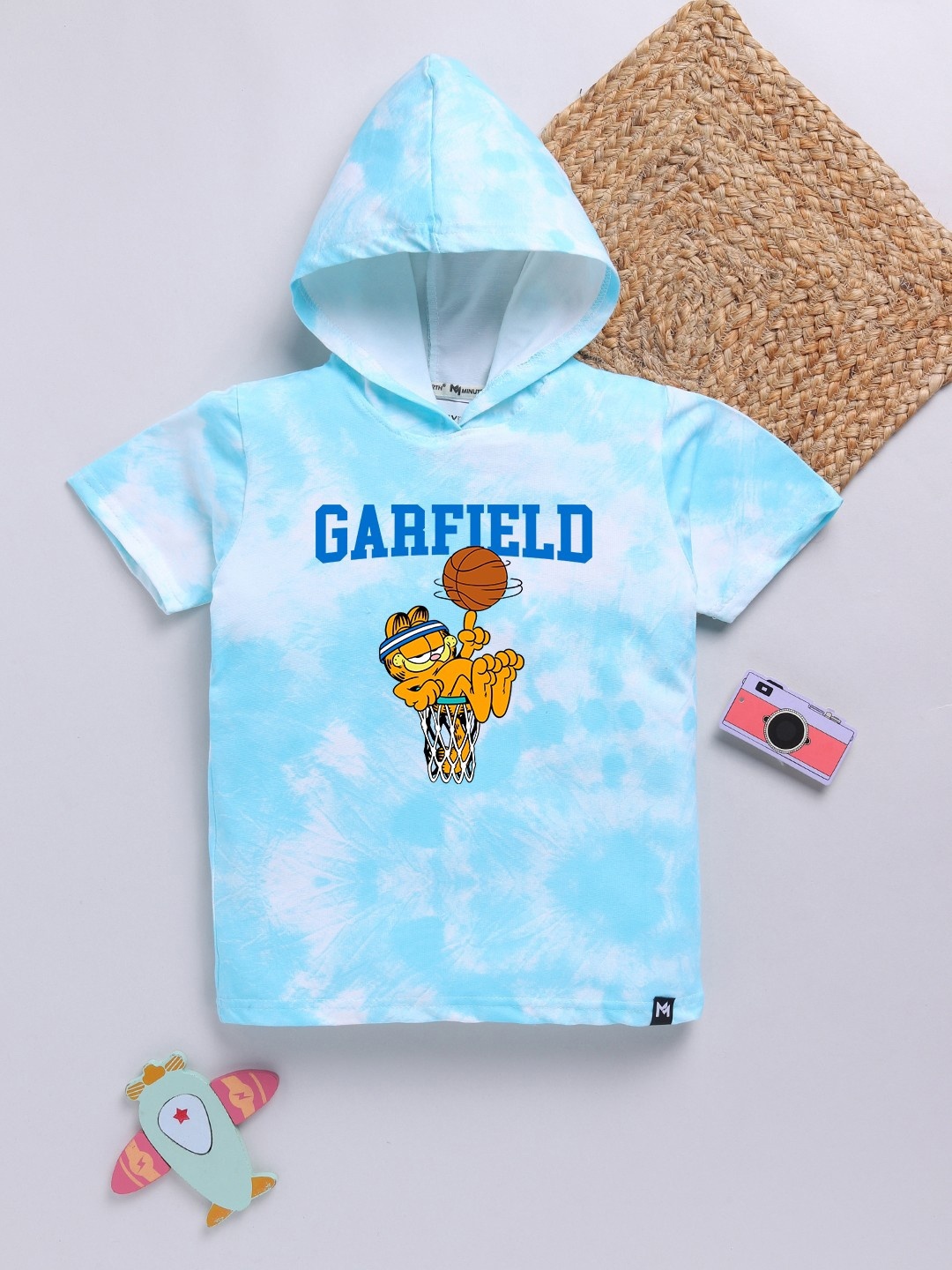 

YK X Minute Mirth Boys Tie & Dye Garfield Printed Cotton Hooded T-shirt, Blue