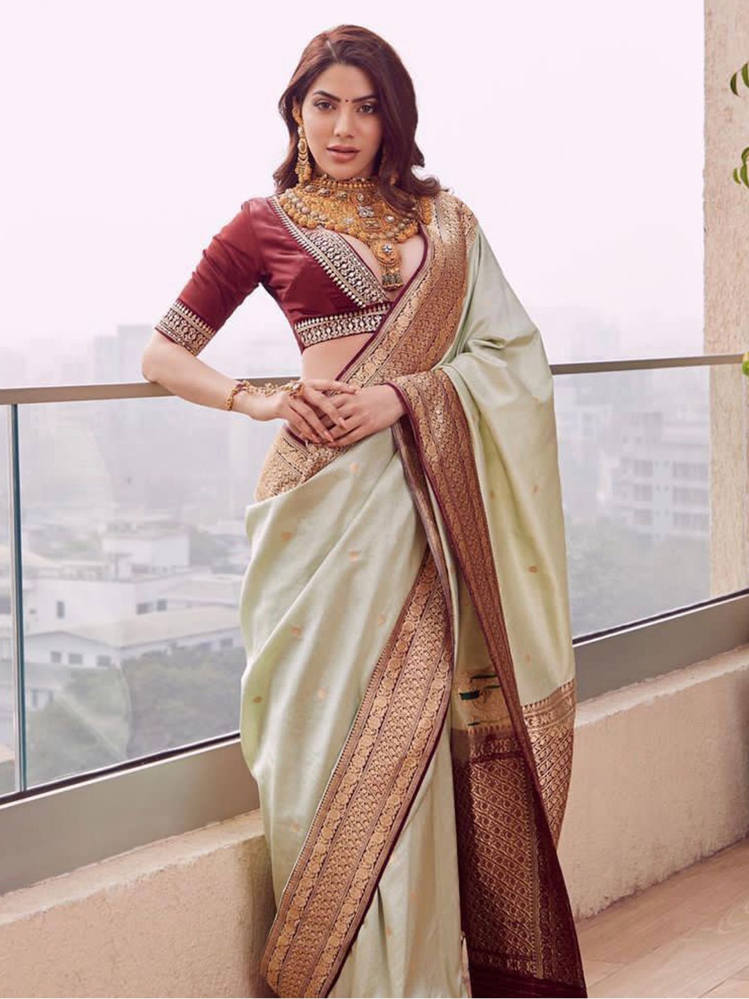 

Upalksh Woven Design Zari Silk Cotton Kanjeevaram Saree, Beige