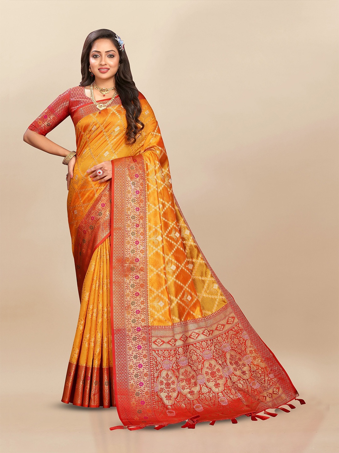 

Upalksh Ethnic Motifs Woven Design Zari Banarasi Saree, Yellow