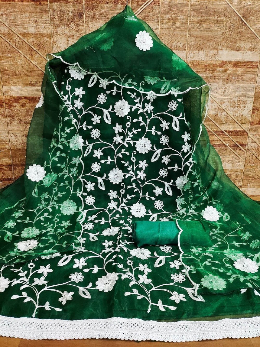 

A TO Z CART Floral Embroidered Organza Unstitched Dress Material, Green